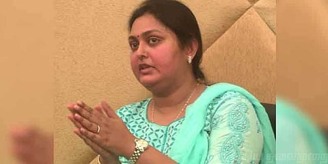 எடப்பாடி அணிக்கு திரும்புகிறாரா நடிகை விந்தியா?