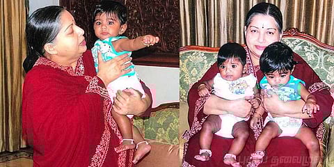 ஜெயலலிதா கையில் இரட்டைக் குழந்தைகள்