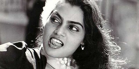 ஹீரோயின்களின் தெரியாத கண்ணீரும் அறியாத சோகமும்!