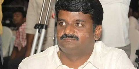 தமிழகத்தை சேர்ந்த மாணவர்களின் பாதுகாப்புக்கு குழு அமைப்பு