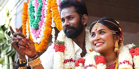 நடிகர் ரமேஷ் திலக் திருமணம்: காதலியை கரம்பிடித்தார்