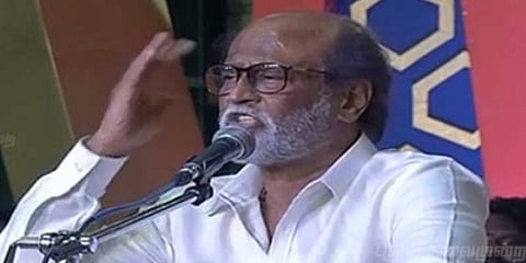 ‘ஒரு நிமிஷம் தலைசுத்திருச்சு’ ரஜினியின் புதிய விளக்கம்!
