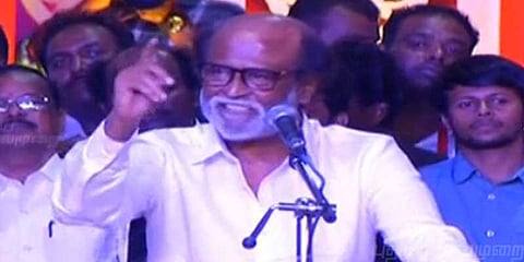 ரஜினிகாந்த் எம்.ஜி.ஆர் ஆட்சியை தருவேன் என்று கூறியது?