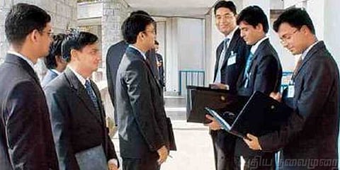 இஸ்ரோ, பாதுகாப்புப்படையில் வேலைவாய்ப்பு: முழுத்தகவல்!