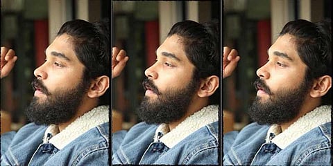 அல் மோஸ்ட் ஒரே ‘டேக்’: நடிப்பில் அசத்தும் விக்ரம் மகன்