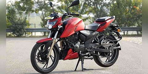 "அப்பாச்சி" ஆர்டிஆர் 160 4வி : இன்று முதல் மார்க்கெட்டில்!