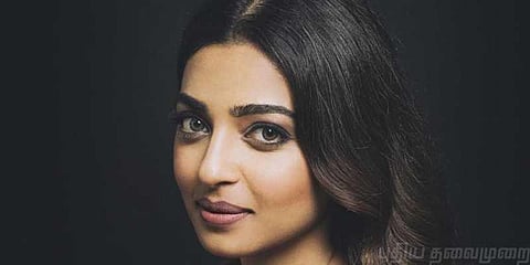 சில்மிஷம் செய்தார் தமிழ் ஹீரோ: ஒங்கி அறைந்தார் ராதிகா ஆப்தே!