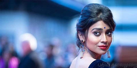 காதலருடன் நடிகை ஸ்ரேயா ரகசிய திருமணம்: மும்பையில் நடந்தது