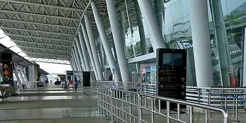 சென்னை விமான நிலையத்தில் கட்டுக்கட்டாக வெளிநாட்டு பணம் பறிமுதல்