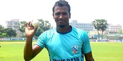 என்னை மன்னிச்சிருங்க ரசிகர்களே... பங்களா பந்துவீச்சாளர் உருக்கம்!