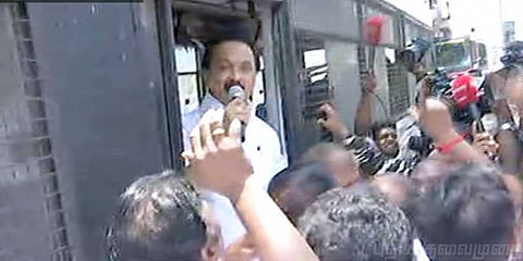 ‘மத வெறியை தூண்டாதே’: சாலையில் போராட்டம் நடத்திய ஸ்டாலின் கைது