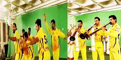 தோனி வாசிக்க! பிராவோ, ஹர்பஜன் ஆட்டம் போட! உற்சாகத்தில் சென்னை அணி