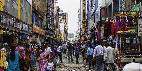 சரவணா ஸ்டோர்ஸ் கடைக்கு வெடிகுண்டு மிரட்டல்: மக்கள் வெளியேற்றம்