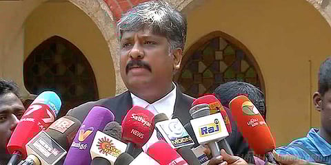 ‘ஜெயலலிதா மரணத்தில் விசாரிக்க வேண்டியதே அவங்களை தான்’: சசிகலா வழக்கறிஞர்!