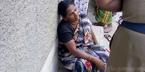 பெண் கொள்ளையர் கைது: எடுப்பது பிச்சை; அடிப்பது கொள்ளை!