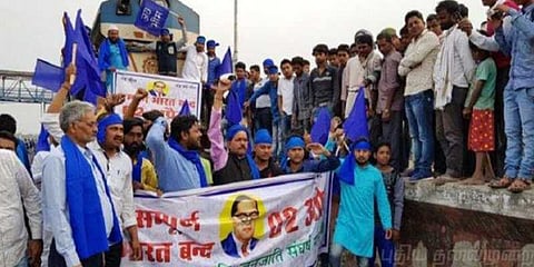 எஸ்.சி, எஸ்.டி தடுப்பு சட்டம் - நாடு முழுவதும் வெடித்த போராட்டங்கள்