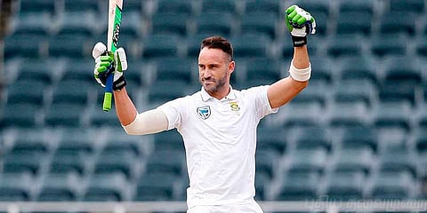 டு பிளிசிஸ் அபார சதம்: தோல்வியை தவிர்க்க போராடுகிறது ஆஸி!