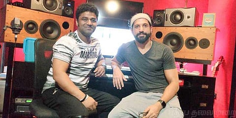 பாலிவுட் நடிகர் ஃபர்ஹானை பாட வைத்த தேவி ஸ்ரீபிரசாத்