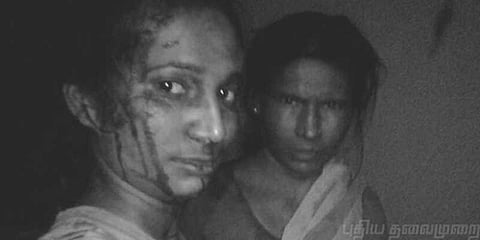 ஆடுகளை காப்பாற்ற புலியுடன் சண்டையிட்ட இளம்பெண்