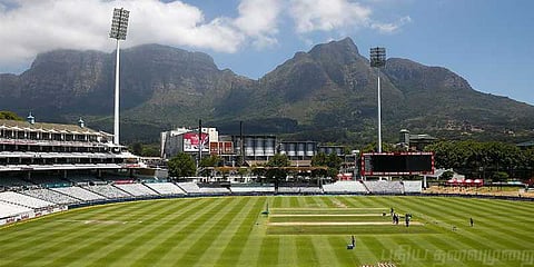 கேப்டவுன் கிரிக்கெட் மைதானத்தில் துப்பாக்கி முனையில் கொள்ளை!