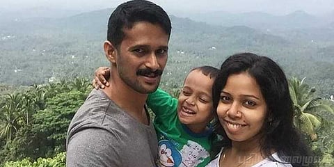 பெண்களுக்கு ஆதரவாக பேசும் ஆண்கள் கருத்தடை ஐடியா: முகநூல் பரபர