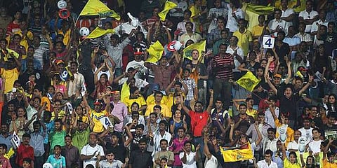 ஐபிஎல் மைதானத்தில் செல்போன்கள், பதாகைகளுக்கு தடை!