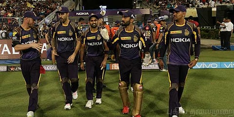 பலத்த பாதுகாப்புடன் சென்னை வந்த கொல்கத்தா அணி!