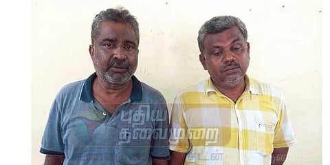 ‘ஸ்கிம்மர் மிஷன்’ மூலம் நடக்கும் திருட்டு... உஷாராக ஏடிஎம் ஷட்டரை மூடிய பொதுமக்கள்..!