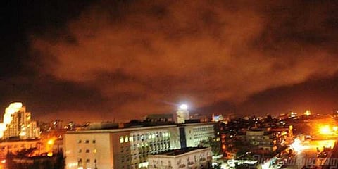 சிரியாவில் அமெரிக்கா குண்டு மழை: எங்கும் புகைமண்டலம்!