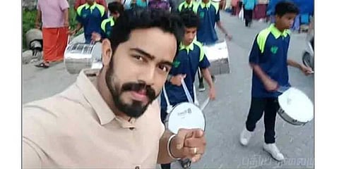 பாலியல் வன்கொடுமைக்கு ஆதரவாக கருத்து: இளைஞரின் வேலையை பறித்தது வங்கி!