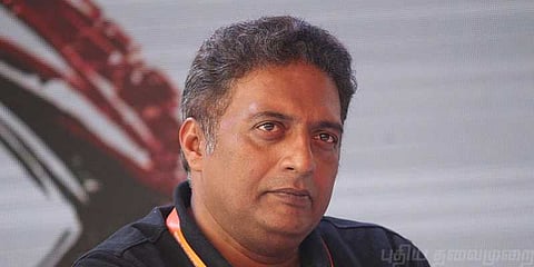 நதியில் இருந்து அரசியலை அகற்றுங்கள் எல்லாம் சரியாகும்: பிரகாஷ் ராஜ்