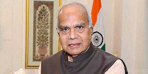 வலுக்கும் சர்ச்சை: ஆளுநர் புரோஹித்தின் டெல்லி பயணம் ரத்து!