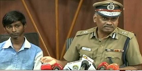 திருடனை விரட்டி பிடித்த சிறுவன்: நேரில் அழைத்து கமிஷனர் பாராட்டு