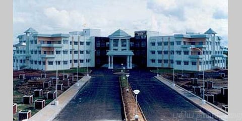 கருணைக் கொலை செய்யுங்கள்: 28 மீனவ குடும்பங்கள் ஆட்சியரிடம் மனு