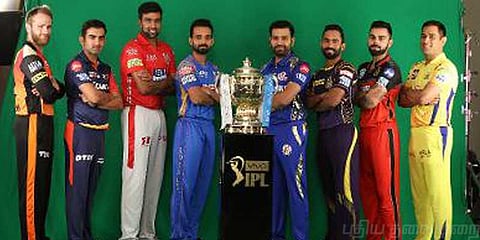 சமூக வலைத்தளத்தில் எந்த அணி மாஸ்? சிஎஸ்கேக்கு முதல் இடம் இல்லையா?: ஒரு மில்லியன் ரிப்போர்ட்