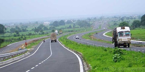 பசுமை விரைவுச் சாலை: நிலங்கள் எடுக்கப்படுவதாக விவசாயிகள் வேதனை !