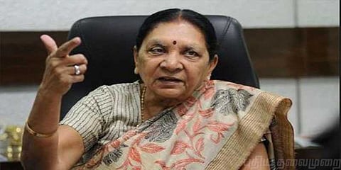 ஓட்டு வேண்டுமென்றால் ஏழைக் குழந்தைகளை தத்தெடுங்கள்: பாஜகவிற்கு ம.பி ஆளுநர் அறிவுரை