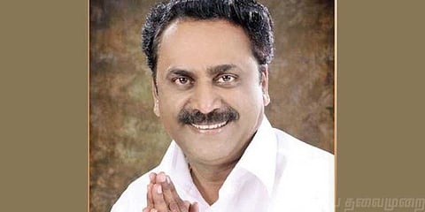 திமுக எம்எல்ஏவிடம் பணம் கேட்டு மிரட்டல்: போலி அதிகாரியை தேடும் போலீஸ்..!