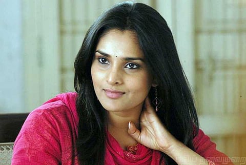 திவ்யா (எ) ரம்யா மீது அவமதிப்பு வழக்கு