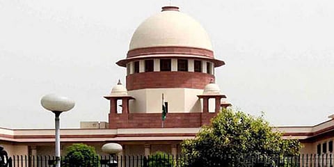 நீட் தேர்வை தமிழக மாணவர்கள் தங்களுக்குரிய வெளிமாநிலங்களில் எழுத உச்சநீதிமன்றம் உத்தரவு