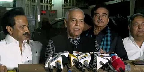 பாஜகவுக்கு செக்? - ஸ்டாலினை சந்தித்த யஷ்வந்த் சின்ஹா!