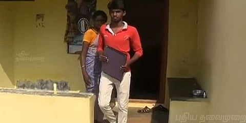 பணமில்லாமல் நீட் தேர்வுக்கு செல்ல சிரமப்பட்ட ஏழை மாணவர்