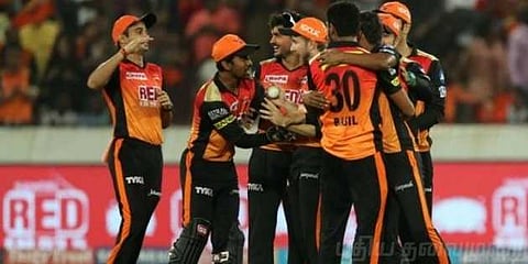 டெத் ஓவரில் ஐதராபாத் த்ரில் வெற்றி - கோலி அணி மீண்டும் பரிதாபம்