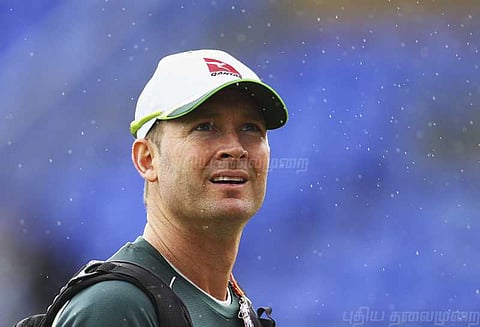 விராத் கோலி முடிவும் தோனியின் முக்கியத்துவமும்: மைக்கேல் கிளார்க் பேட்டி!