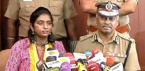 ‘10 நாட்கள் என் முகத்தை நானே பார்க்கவில்லை’ கொள்ளையர்கள் தாக்குதலில் உயிர் பிழைத்த லாவண்யா உருக்கம்