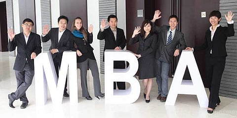 எம்.பி.ஏ. படித்தவர்களா நீங்கள் ? சொல்லி அடிக்கலாம் வாங்க !