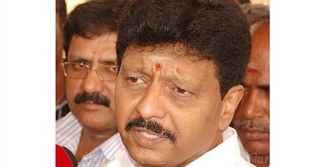 சசிகலா இனி, முன்னாள் சகோதரி: திவாகரன் பேட்டி