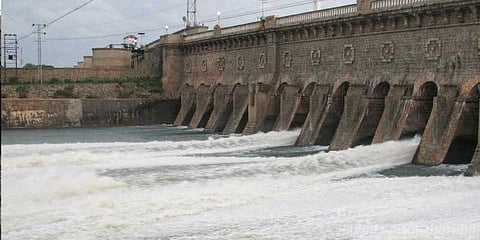 காவிரி மேலாண்மை வாரியம் கேட்டால், மேம்போக்கான வாரியம் முன்மொழிந்த மத்திய அரசு