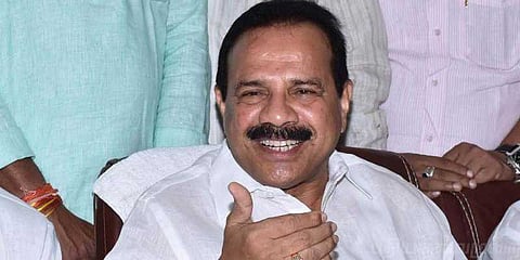 கூட்டணி என்ற பேச்சுக்கே இடமில்லை: சதானந்த கவுடா