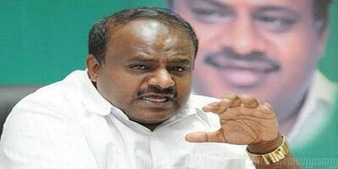 ஆட்சி அமைக்க உரிமை கோரி ஆளுநருக்கு குமாரசாமி கடிதம்